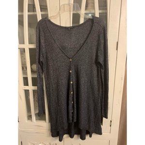 Staccato women’s button down relaxed fit winter top, size large (bin N)